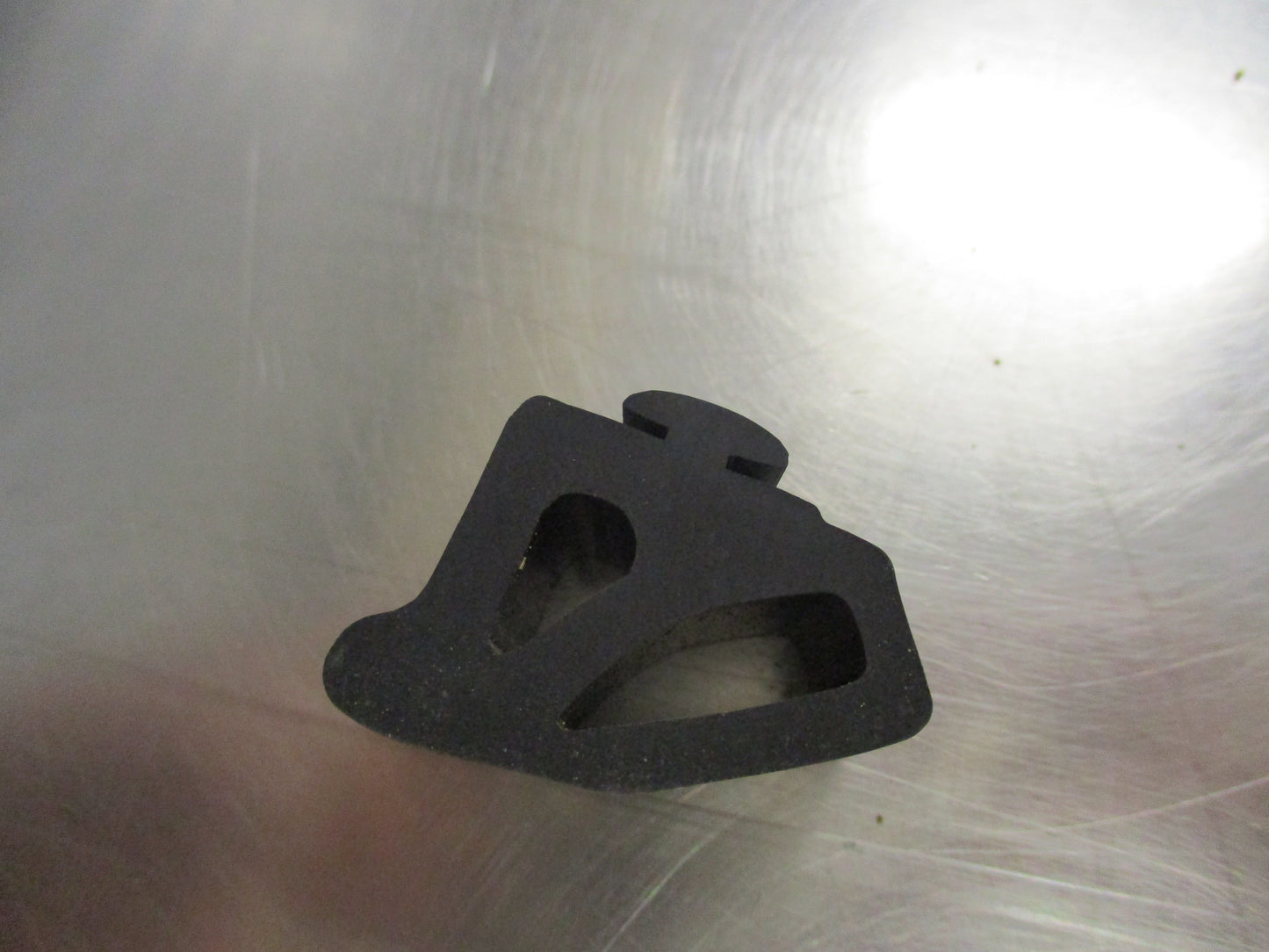 Toyota 100 Series Landcruiser/Hilux/4Runner Genuine Insulator Bumper Seal Clip New Part