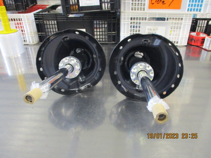 Subaru Outback Genuine Left And Right Front Struts New Part