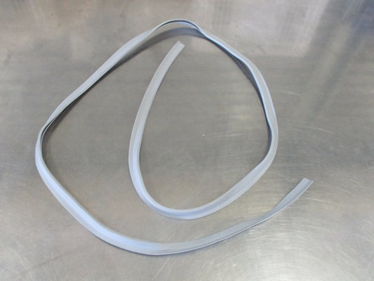 Isuzu D-max/RC Colorado/Rodeo Genuine Rear Flare Seal New Part