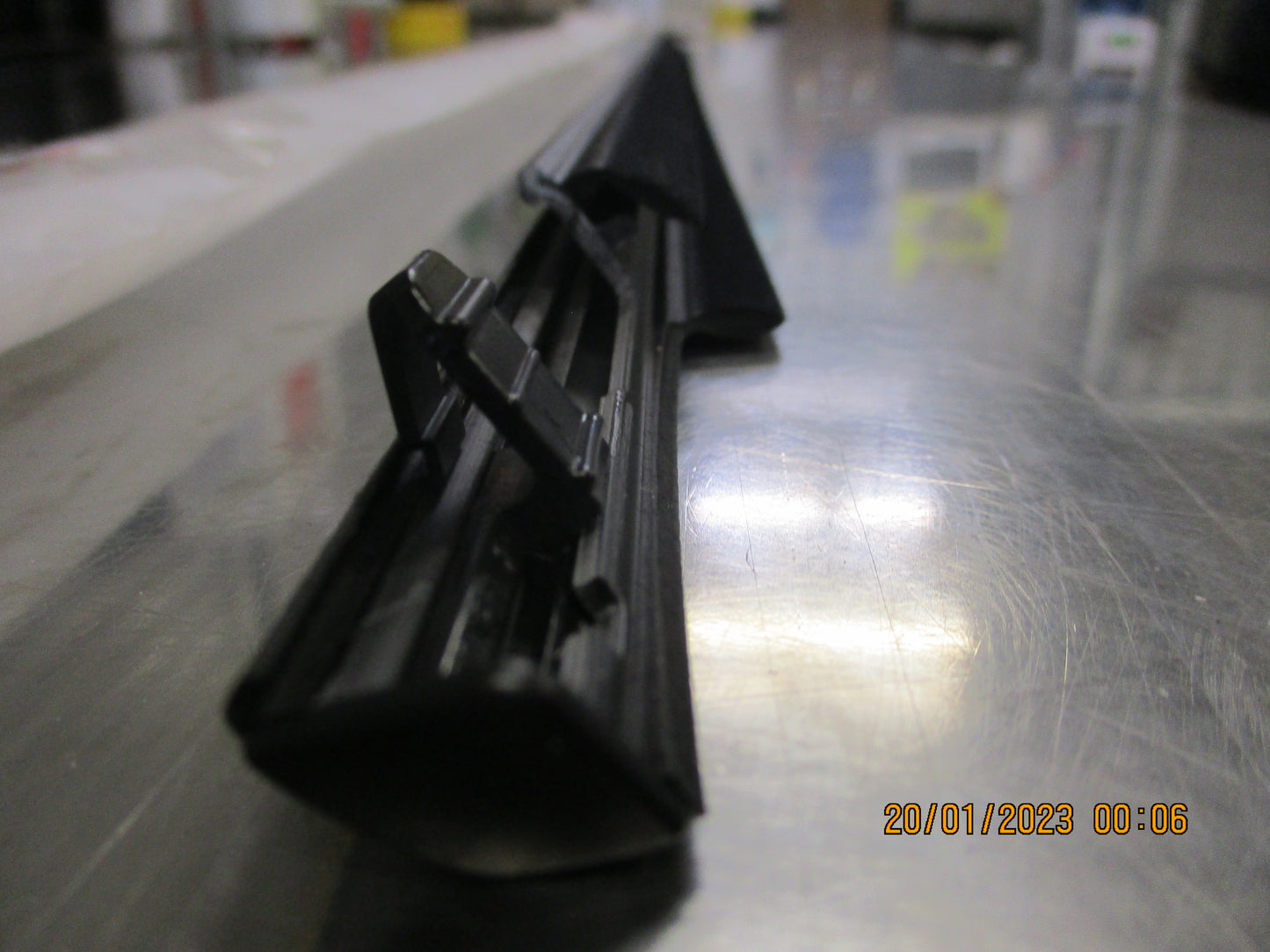Toyota Corolla Sedan-Wagon Genuine Left Hand Rear Door Moulding New Part