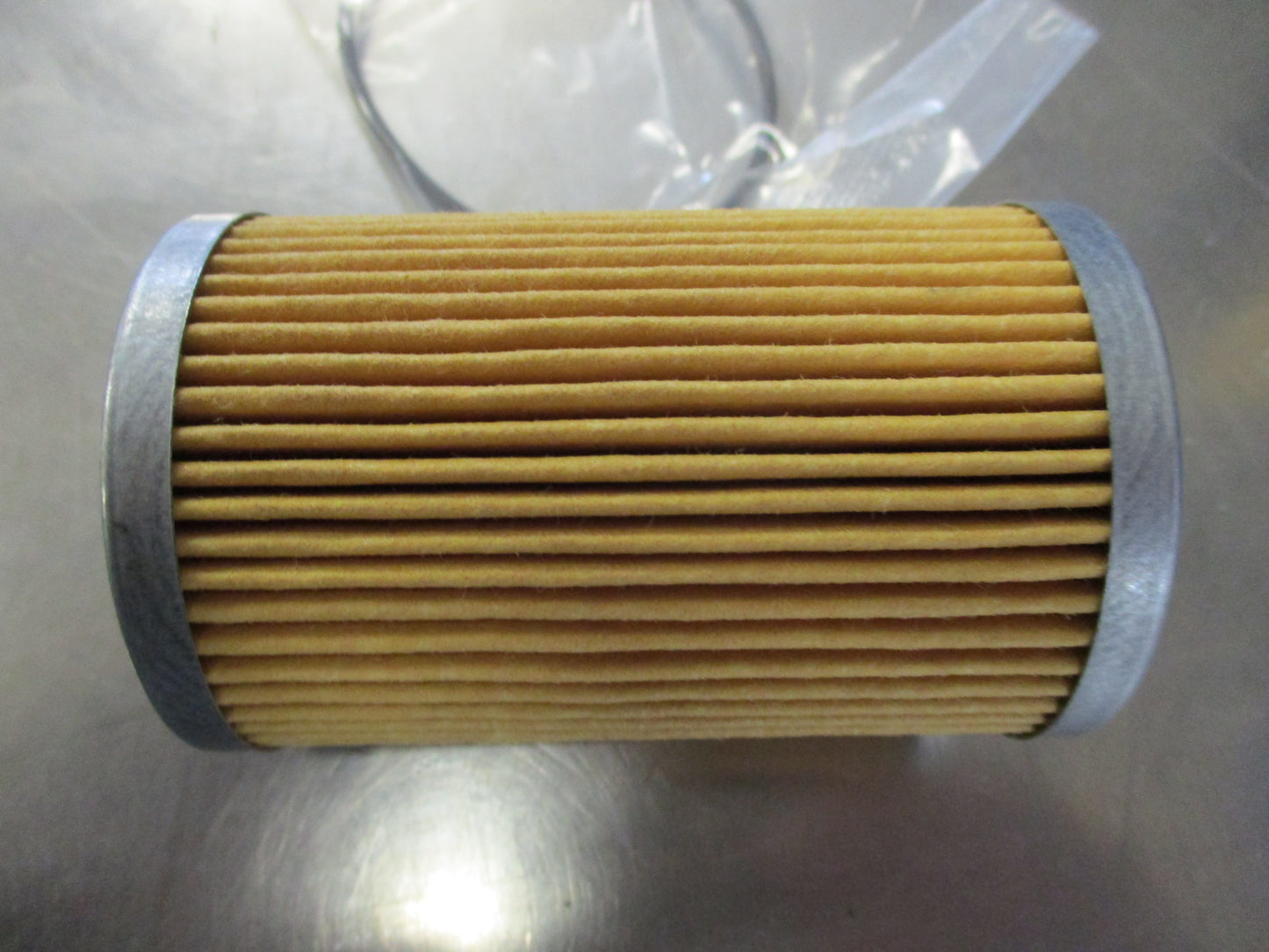 Sakura Engine Filter Element Suits Holden Commodore-Crewman-Adventra New Part