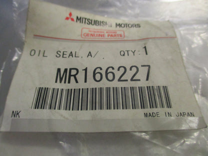 Mitsubishi Challenger/Pajero/Triton Automatic Transmission Oil Pump Seal New Part
