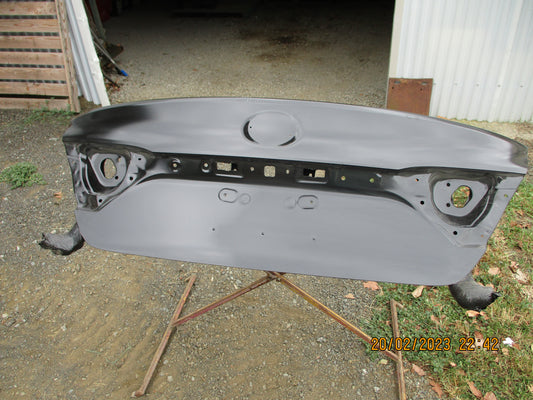 Toyota Aurion-Camry Genuine Boot Lid Assembly Panel New Part