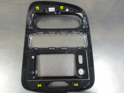 Renault Clio IV Genuine Instrument Radio Border 2012-2016 New Part