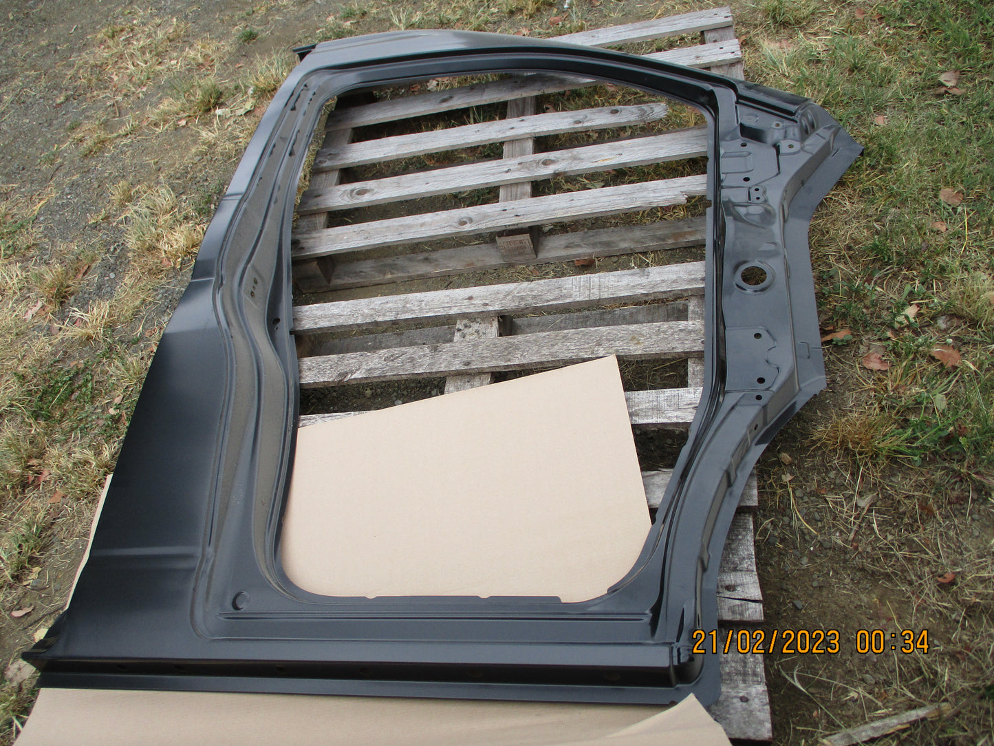 Toyota Hiace Genuine Right Hand Front Outer Sliding Door Panel New Part