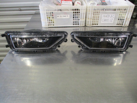 Volkswagen Amarok Genuine Front Right & Front Left Fog Lights USED Part