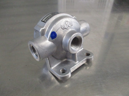 Isuzu 6RB1 Truck Genuine Quick Release Air Valve New Part