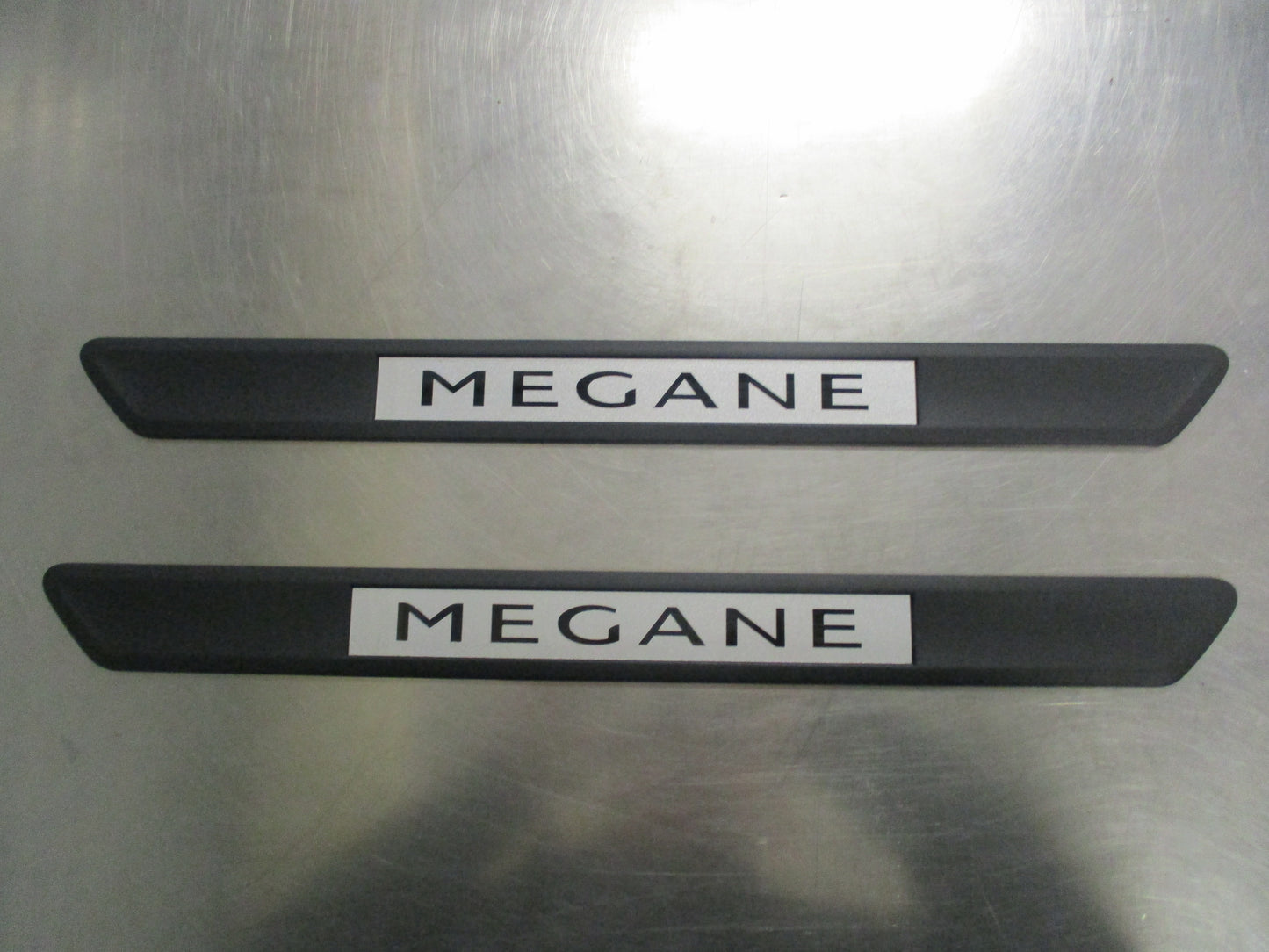 Renault Megane Genuine Front Right & Left Door Sills New Part