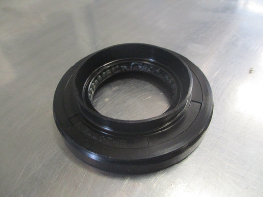 Toyota Celica/Corolla/Paseo Genuine Oil Seal New Part
