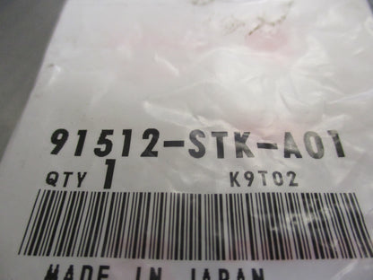 Honda Accord/CR-V/Civic/HR-V/Odyssey Genuine Clip & Fastener With Seal New Part