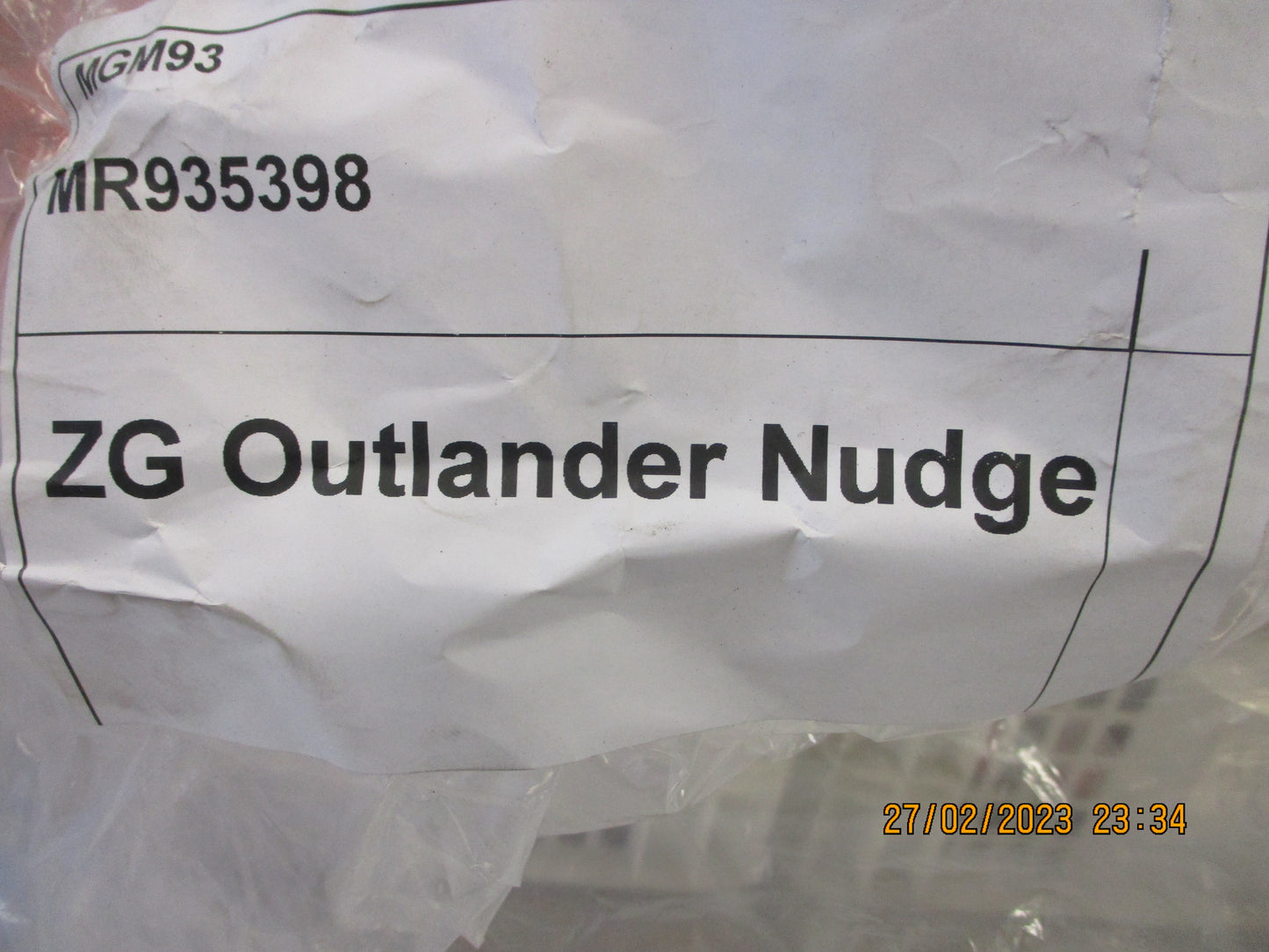 Mitsubishi ZG Outlander Genuine Alloy Nudge Bar Kit New Part.