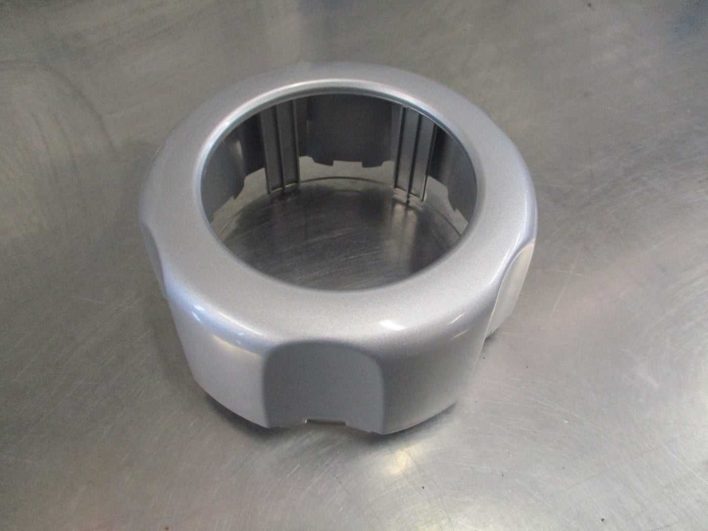Nissan Navara/Terrano Genuine Wheel Cap New Part