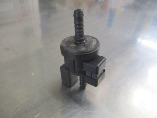 Volkswagen Beetle/GTI/Passat Genuine Fuel Vapor Canister Valve New Part