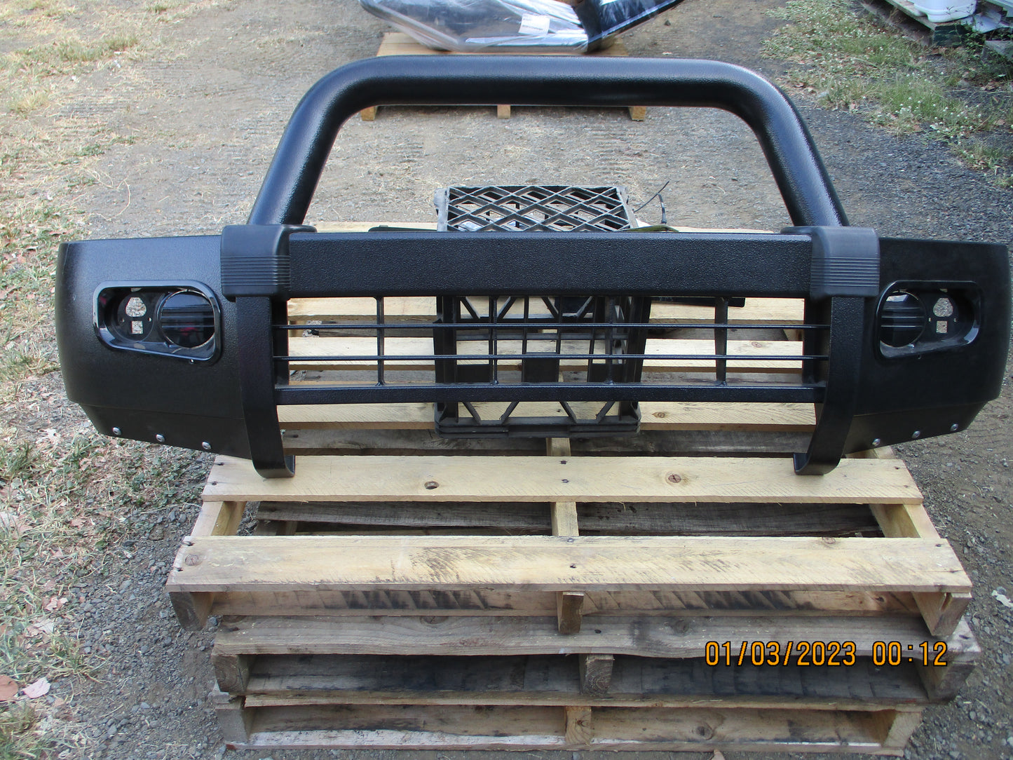 Mitsubishi MQ Triton Genuine Front Black Protection Bull Bar New Part