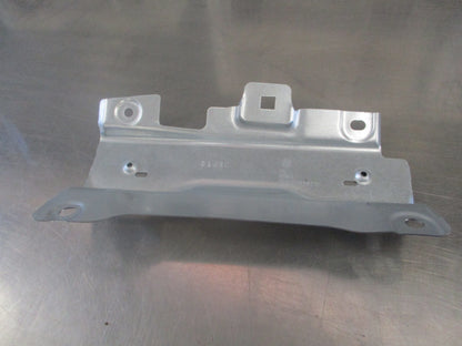 Volkswagen Transporter Genuine Left Retaining Bracket New Part