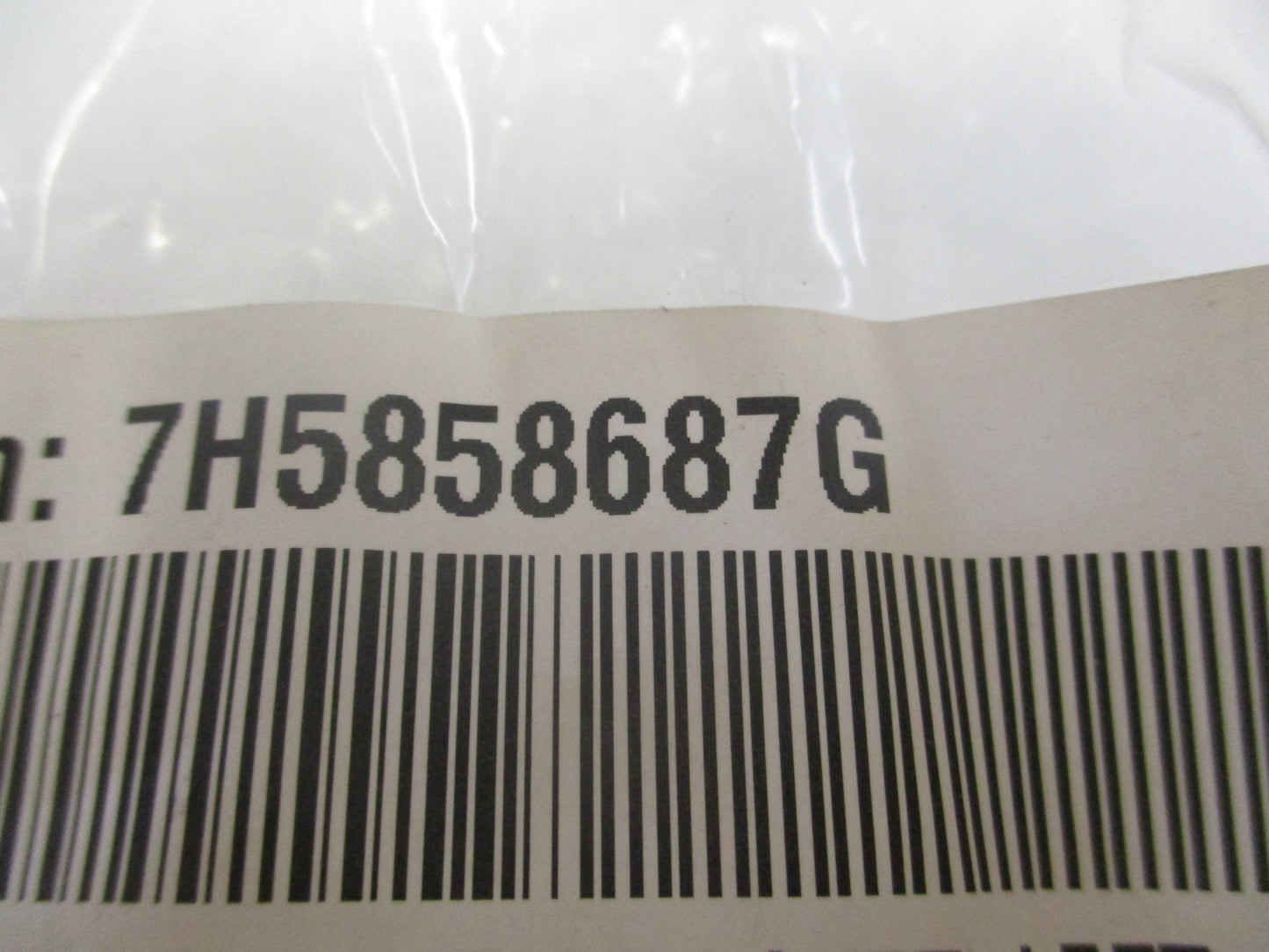 Volkswagen Transporter Genuine Left Retaining Bracket New Part