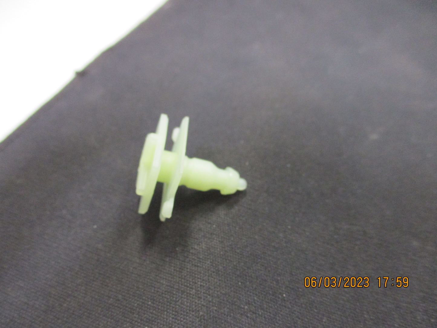 Nissan 370Z Genuine Rocker Molding Fastener New Part