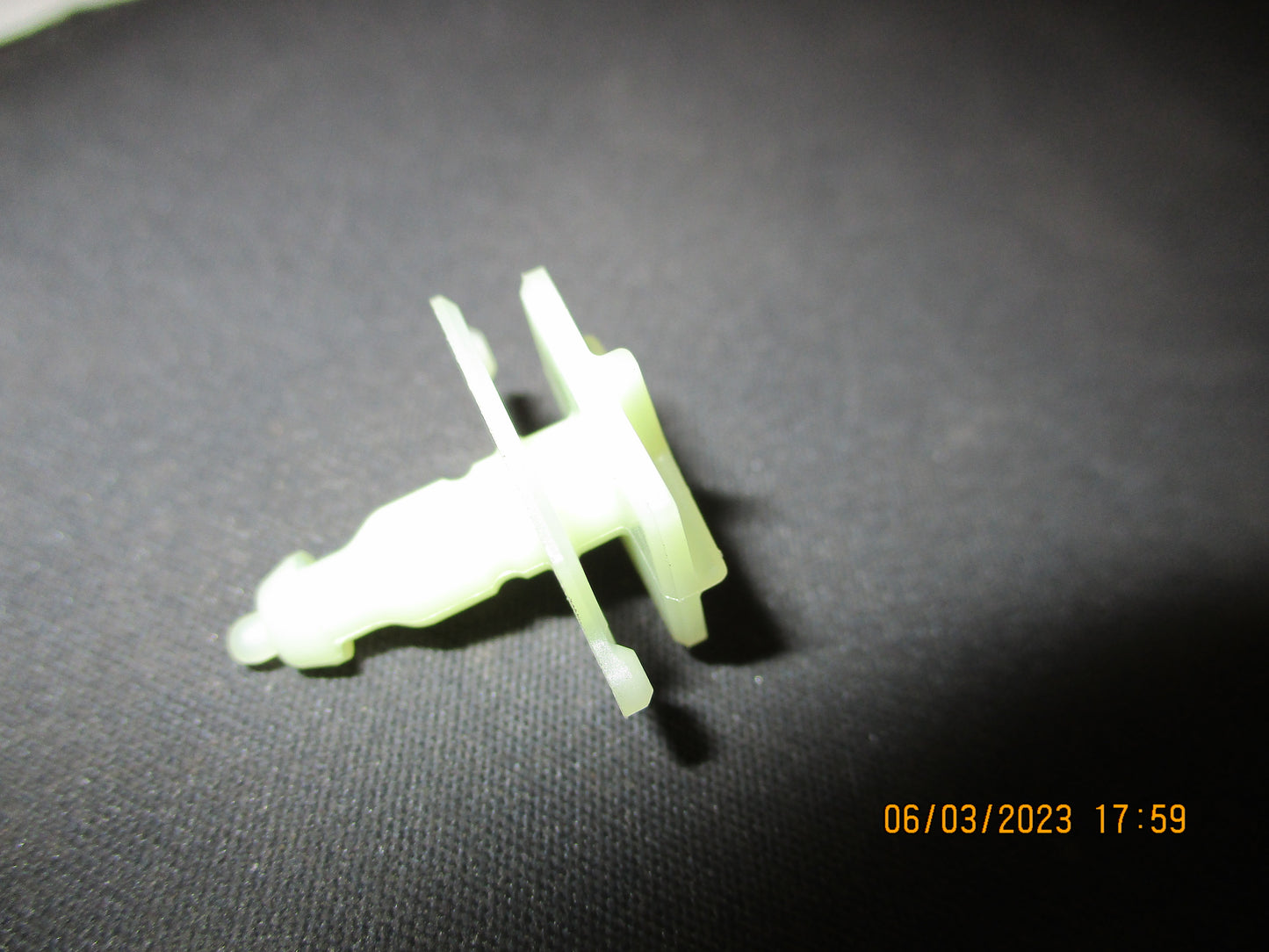 Nissan 370Z Genuine Rocker Molding Fastener New Part