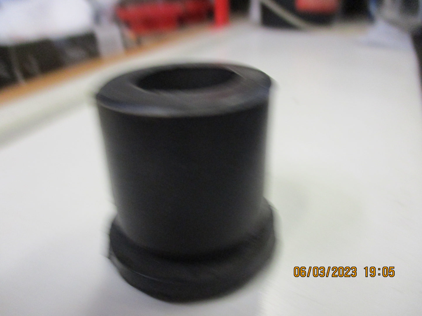 Nissan Navara D23 NP300 Genuine Rear Suspension Bush New Part