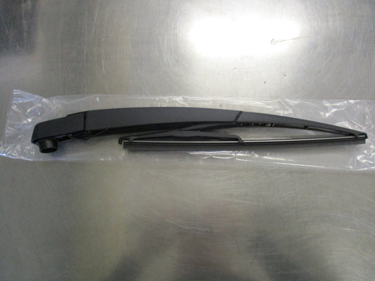 Nissan Pathfinder/X-Trail Genuine Rear Window Wiper Arm New Part