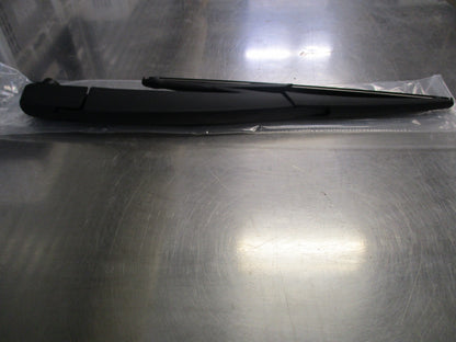 Nissan Pathfinder/X-Trail Genuine Rear Window Wiper Arm New Part