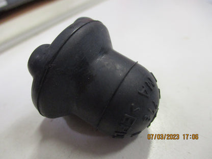 Holden Corsa-C/Tigra-B Genuine Buffer Coolant Holder Support New Part