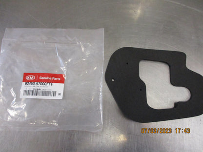 Kia Forte Sedan Genuine Left Hand Rear Tail Light Gasket New Part