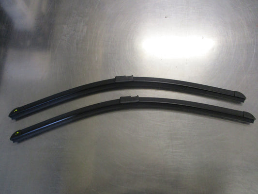 Mercedes-Benz/Volkswagen Genuine Front Wiper Set New Part