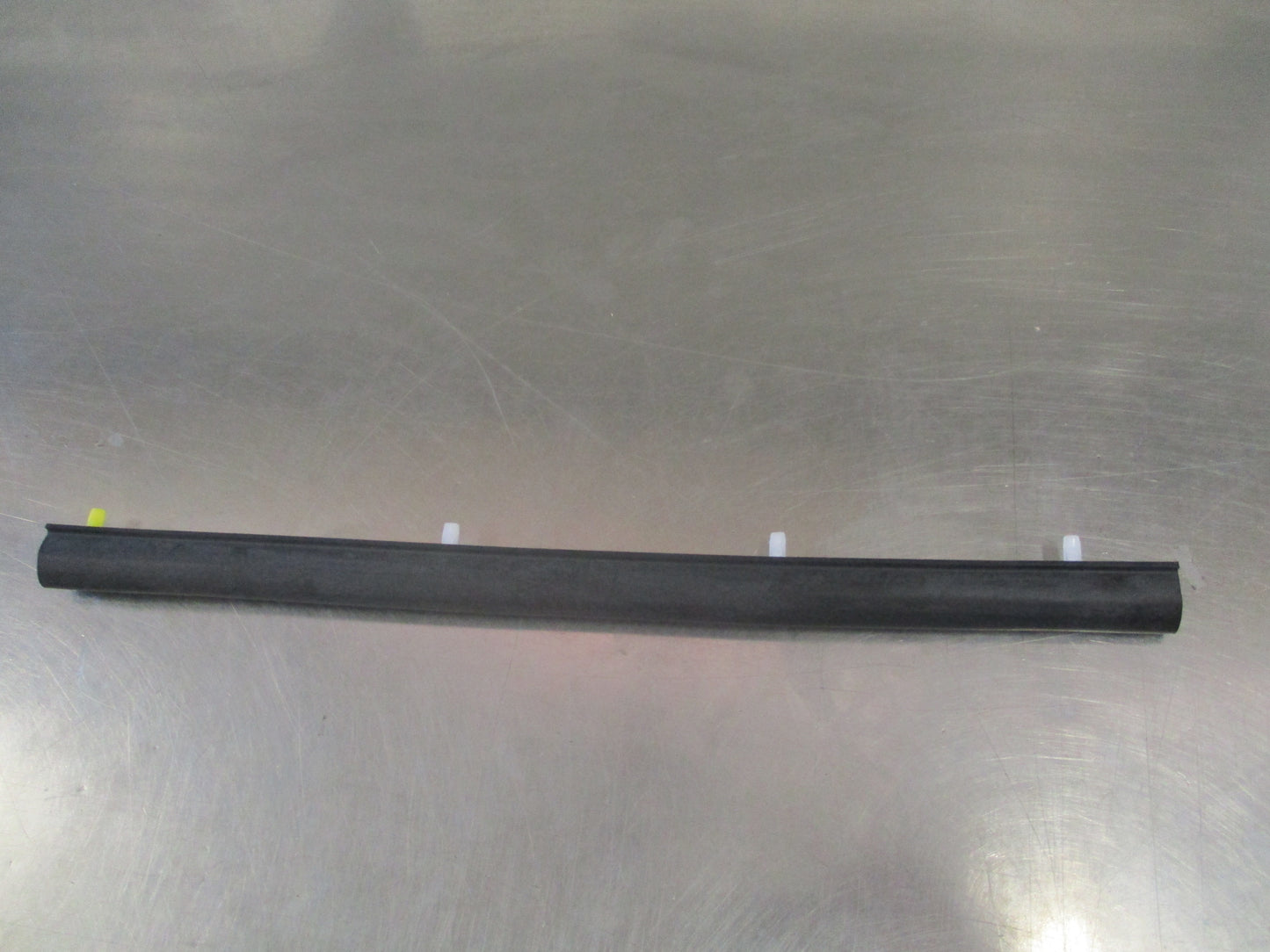 Holden Epica Genuine Left Hand Front Bonnet Seal New Part