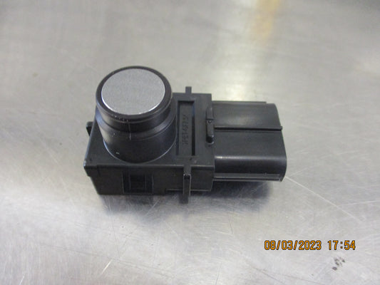 Suzuki Kizashi Genuine Rear Parking Sensor New Part