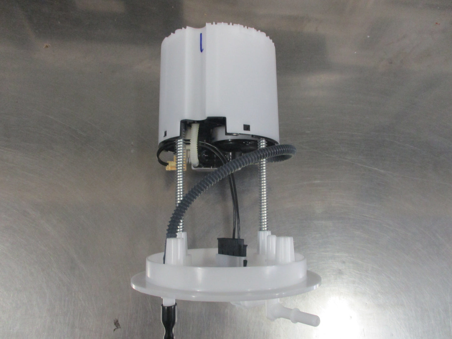 Holden ZB Commodore Genuine Fuel Pump New Part