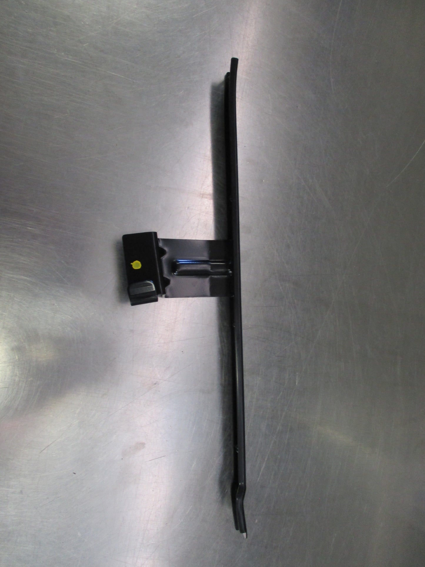 Ssangyong Acyton Genuine Left hand Rear Bumper Bracket