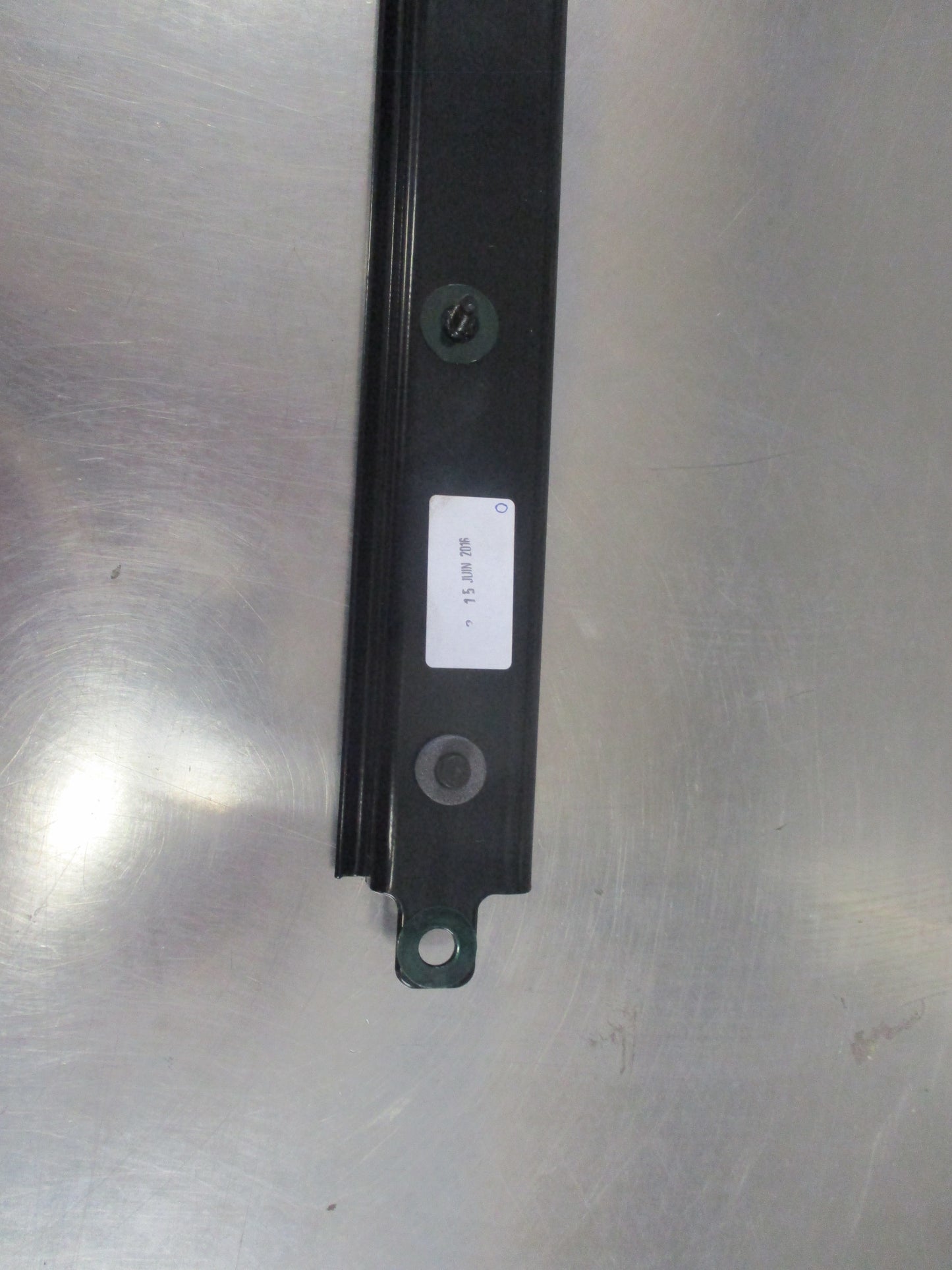 Peugeot Citroen Genuine Drivers Side Door Guide New Part