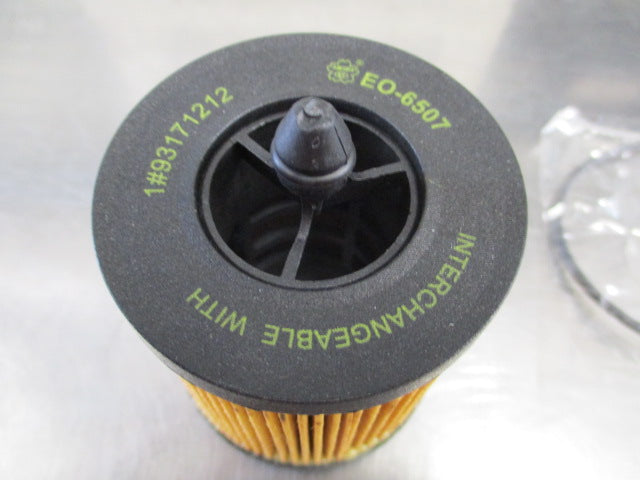 Sakura Oil Filter Suits Alfa Romeo Spider New Part