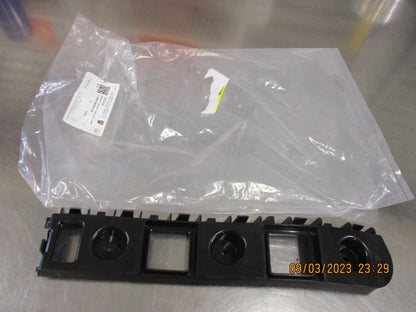 MG GZS Genuine Right Rear Bumper Bar Bracket New Part