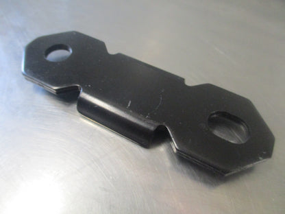 Nissan Patrol Genuine Right Hand Stabilizer Clamp New Part