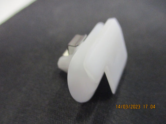 Holden Commodore Genuine Rear Trim Clip New Part