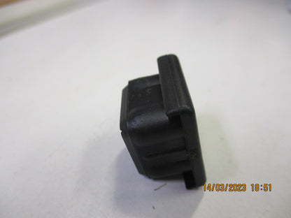 Nissan Skyline R32 GTR-GTST-GTS4 Genuine Boot Hinge End Cap New Part