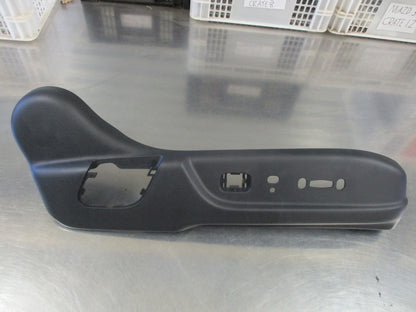 Honda CR V Genuine Right Hand Outer Reclining Cover New Part