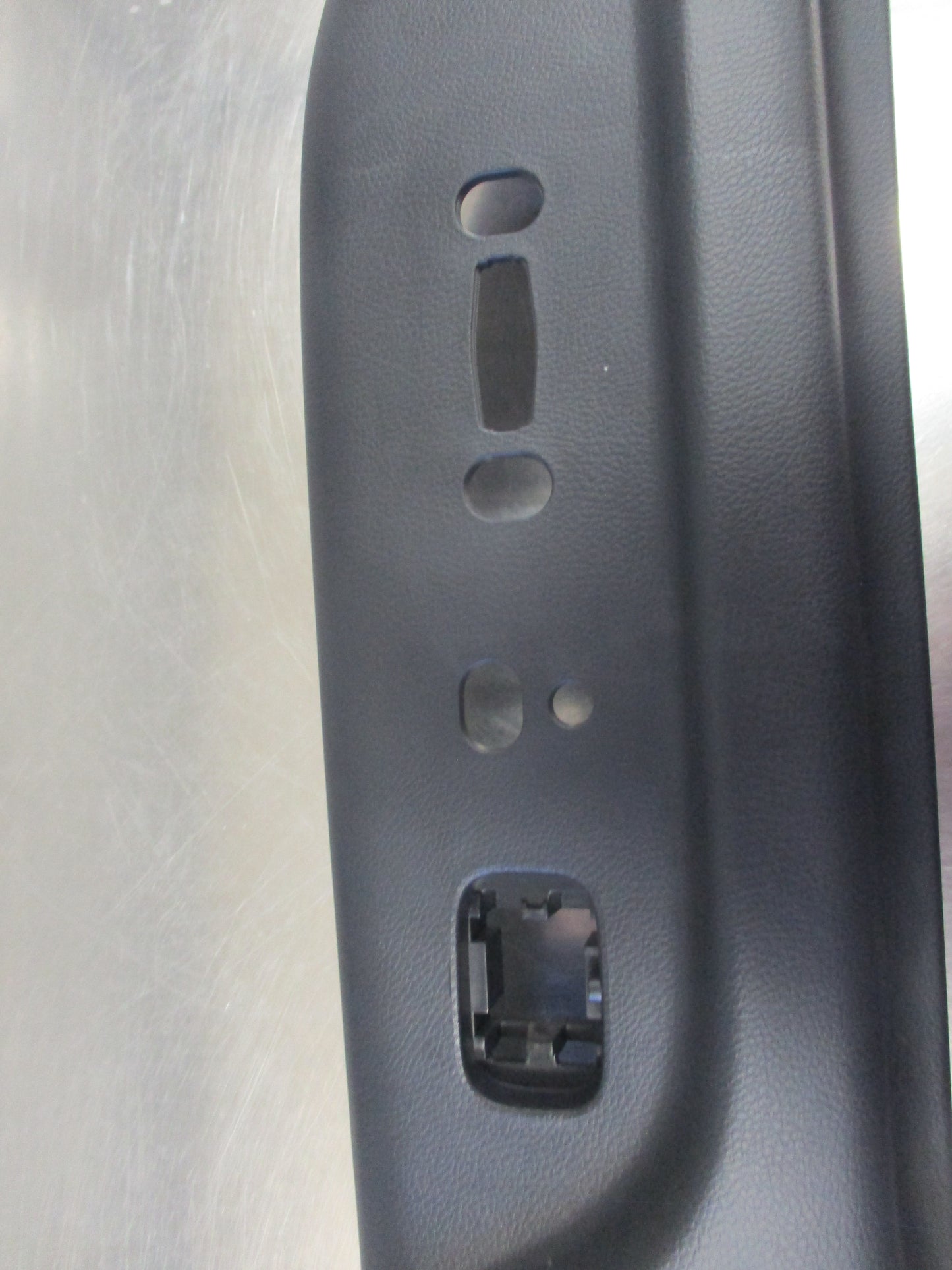 Honda CR V Genuine Right Hand Outer Reclining Cover New Part