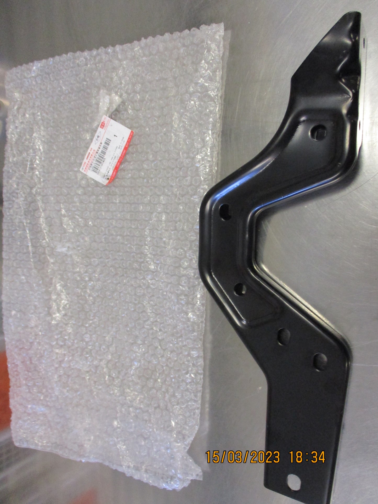 Great Wall Wingle 6 Genuine Left Hand Rear Bumper Bracket New Part
