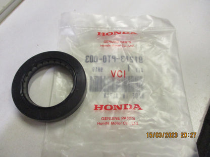 Honda Accord Genuine Camshaft Oil Seal New Part