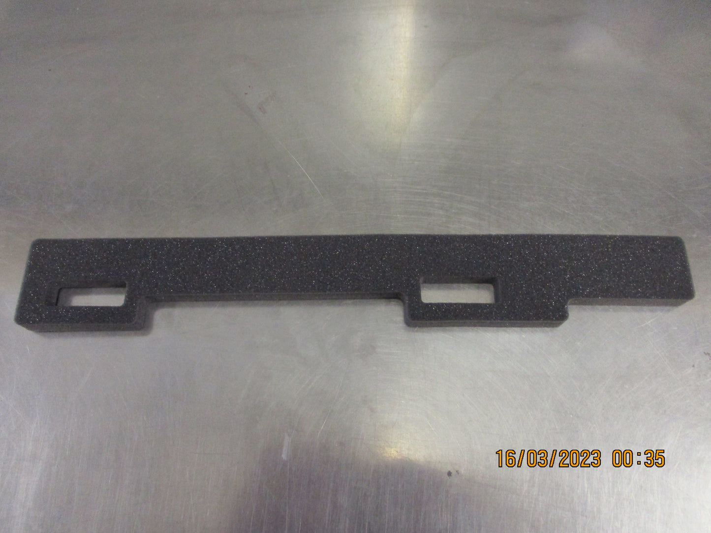 Holden Captiva Genuine Left Hand Front Radiator Side Foam New Part