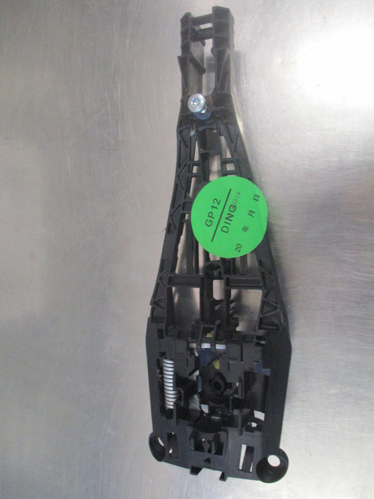Holden Trax Genuine Right Front Outer Door Handle New Part