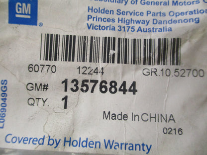 Holden Trax Genuine Right Front Outer Door Handle New Part