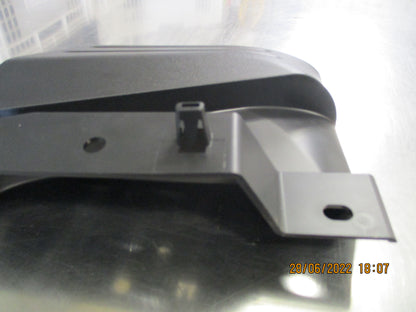Chevrolet Silverado/ GMC Sierra Genuine Rear Driver Side Front Tire Air Deflector New Part