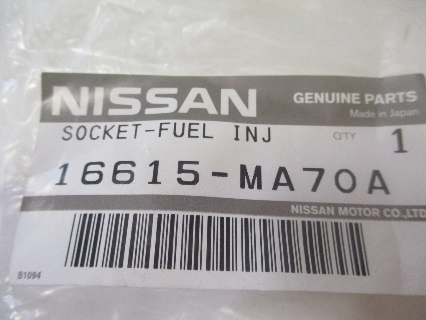 Nissan GU ZD30DDTI Patrol Genuine Fuel Injector Cover New Part