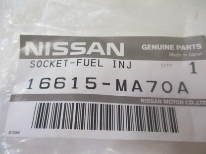 Nissan GU ZD30DDTI Patrol Genuine Fuel Injector Cover New Part