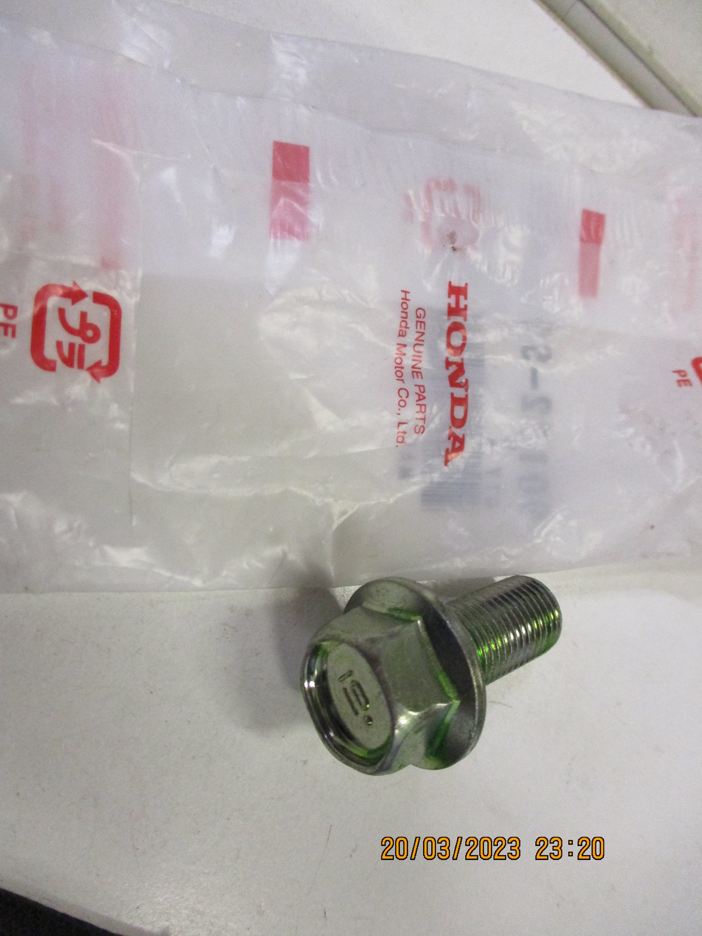 Honda Civic/Accord/CR-V/Prelude Genuine Flange Bolt New Part
