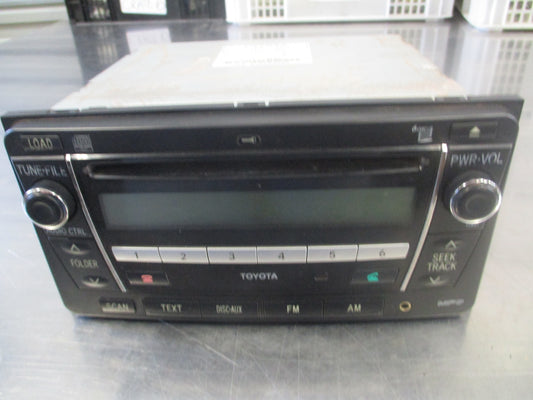 Toyota Landcruiser 200 Series Genuine Stereo Unit Used Part